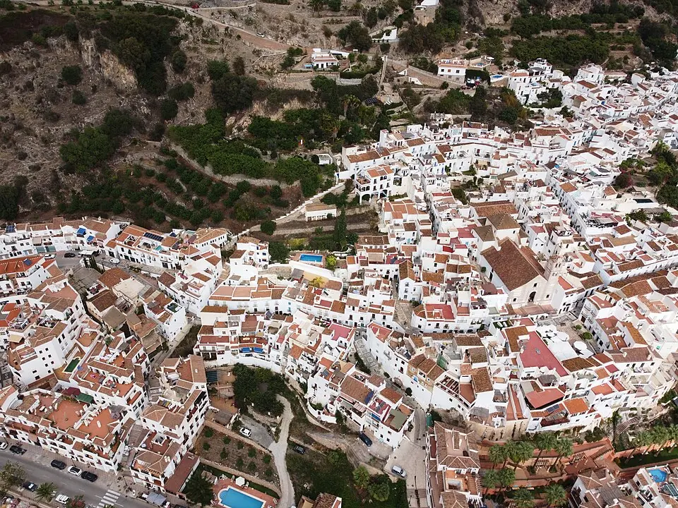 Frigiliana, the village of white streets and stairways in the Axarquía.